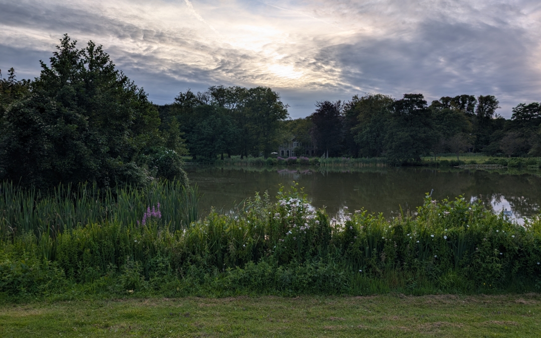 Ommetje Meer en Berg